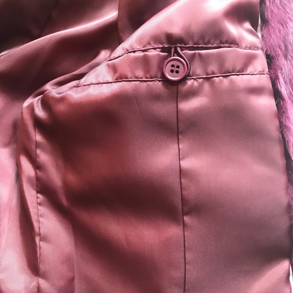 Burgundy Fur coat - Picture 7 of 7